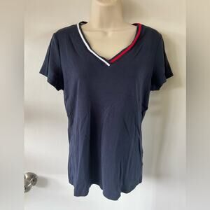 Short Sleeve Vneck Shirt L